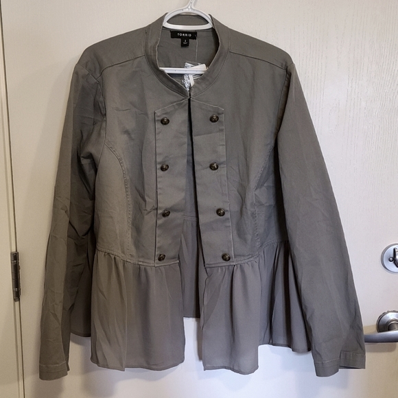 🆕️ Military Jacket TORRID - Picture 1 of 3